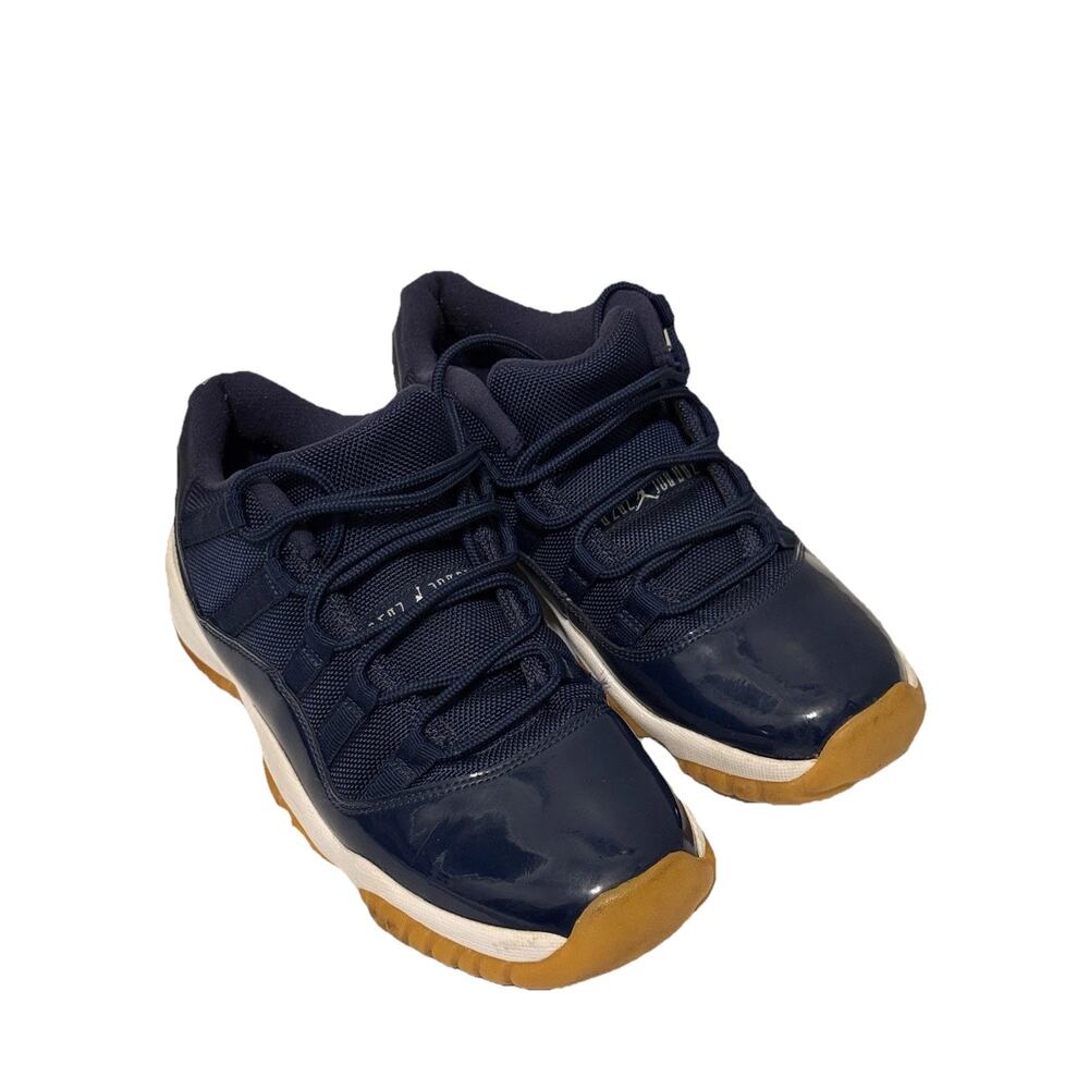 Air Jordan 11 Retro Low Navy Gum Size 7Y Midnight Navy/White No Box